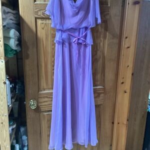 Vintage Juniors Formal in Purple - size 7
